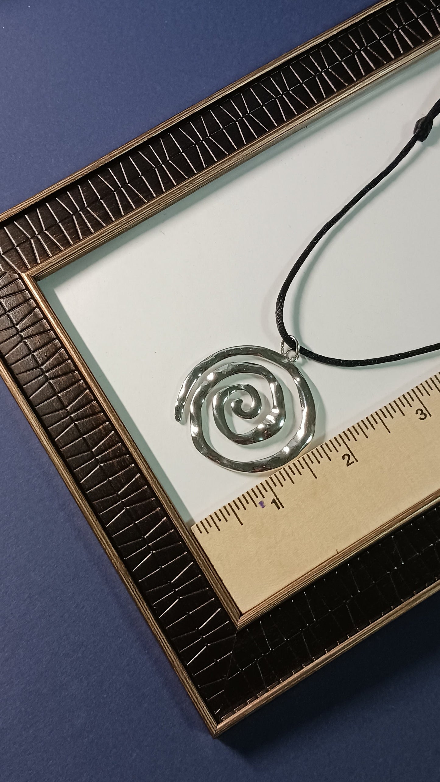 Swirl necklace, Y2K necklace, 25th birthday gift, Sacred geometry, 30th birthday gift, 40th birthday gift, Mama necklace, Protection necklace, Big sister gift, minimalist necklace, friendship necklace, best friend necklace, Godmother gift, statement necklace