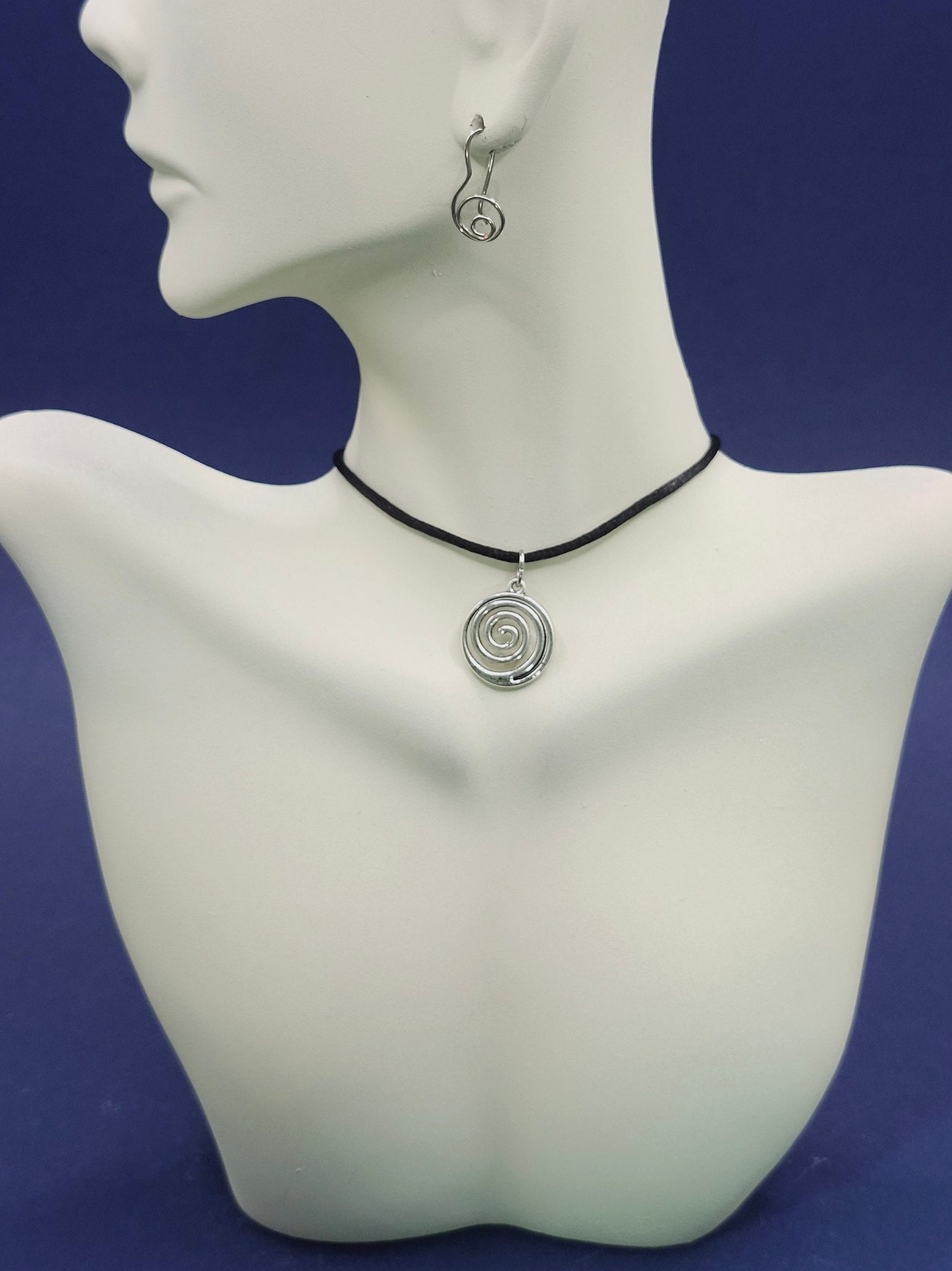Spiral Necklace, Y2K necklace, Protection necklace, Evil Eye Necklace, 16th birthday gift, 18th birthday gift, mother daughter gift, best friend necklace, 16th birthday, 21st birthday, simple necklace, 18th birthday, Godmother gift