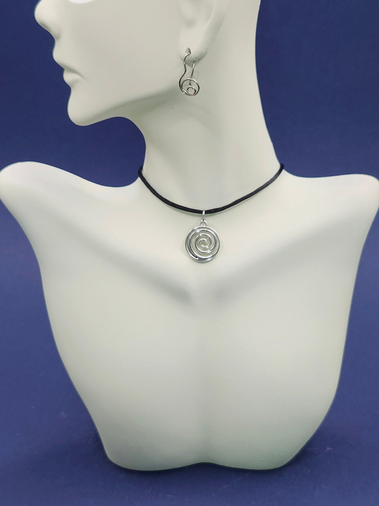 Spiral Necklace, Y2K necklace, Protection necklace, Evil Eye Necklace, 16th birthday gift, 18th birthday gift, mother daughter gift, best friend necklace, 16th birthday, 21st birthday, simple necklace, 18th birthday, Godmother gift