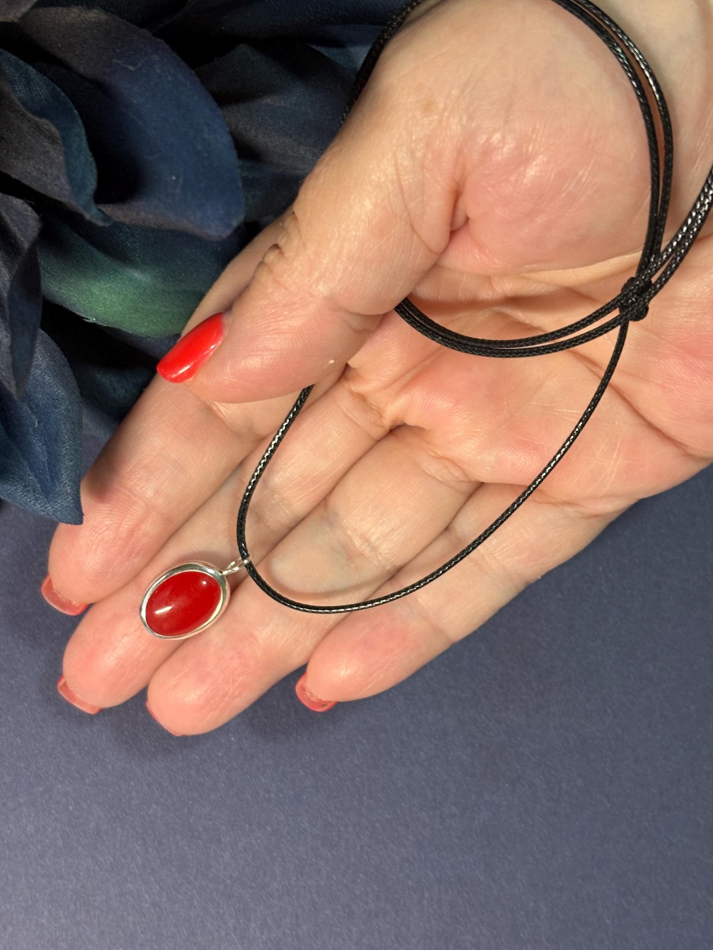 Carnelian necklace, Carnelian jewelry, Y2K necklace, Protection necklace, everyday necklace, simple necklace, best friend necklace, 25th birthday gift, nature jewelry, 30th birthday gift, 40th birthday gift, Mom necklace, dainty necklace