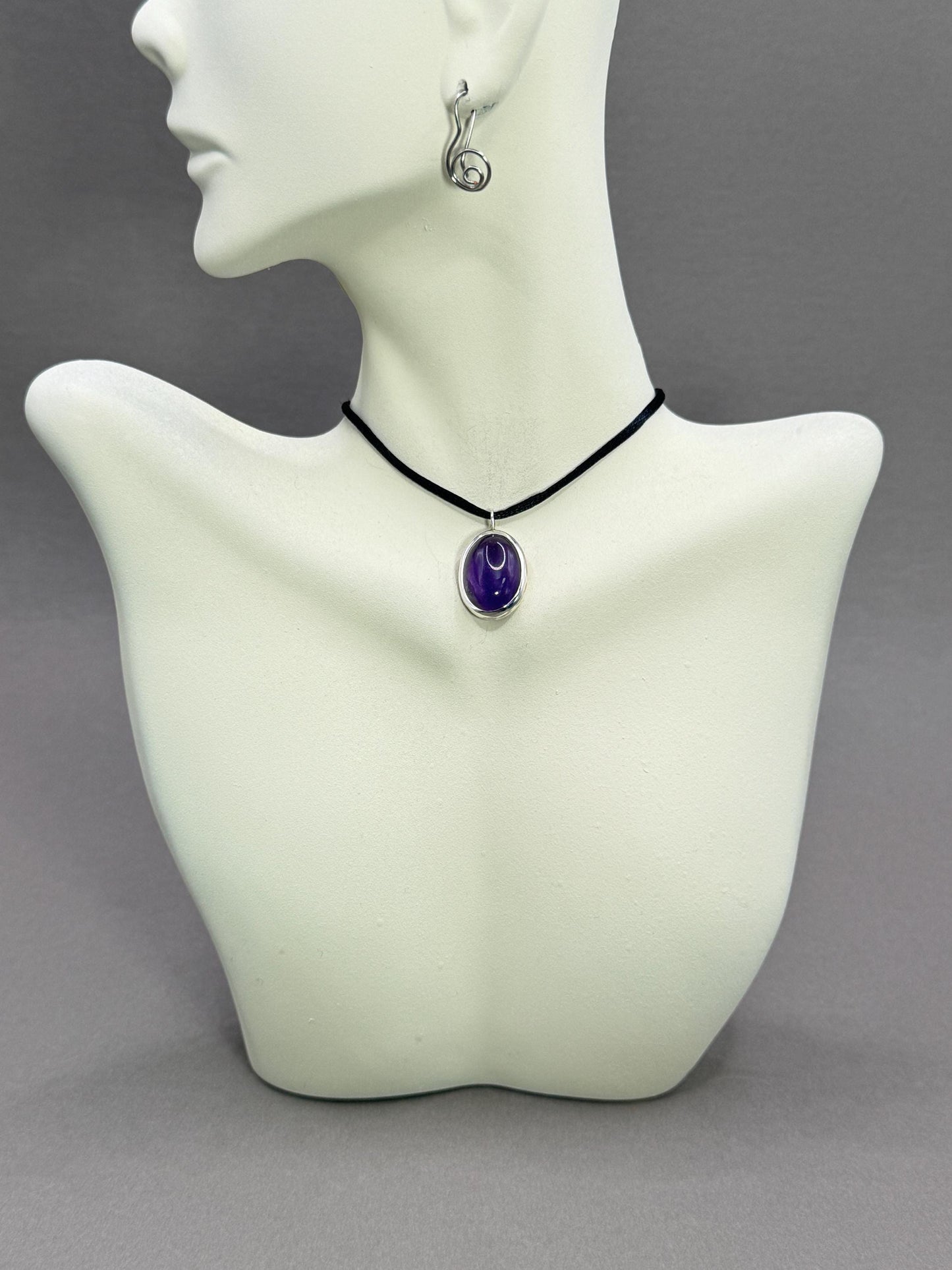 Amethyst necklace, Protection Necklace, statement necklace, mother of groom gift, 40th birthday gift, Big sister gift, 50th anniversary, best friend necklace, mama necklace, 25th birthday gift, 30th birthday gift, gemstone necklace, birthstone necklace