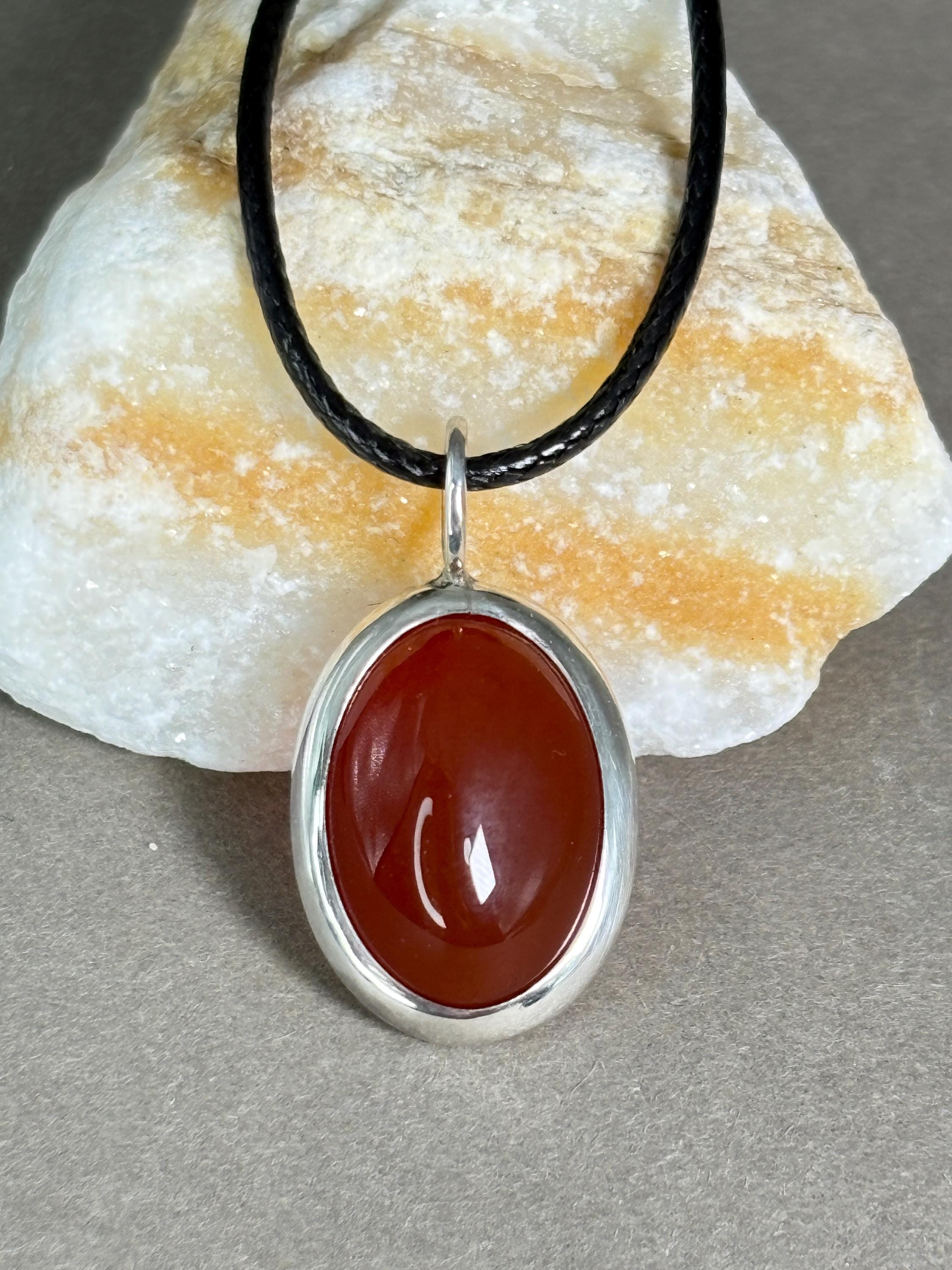 Carnelian pendant necklace in sterling silver with adjustable black cord, oval red gemstone jewelry for mom birthday gift, minimalist everyday necklace, protection crystal pendant for her, mother daughter gift
