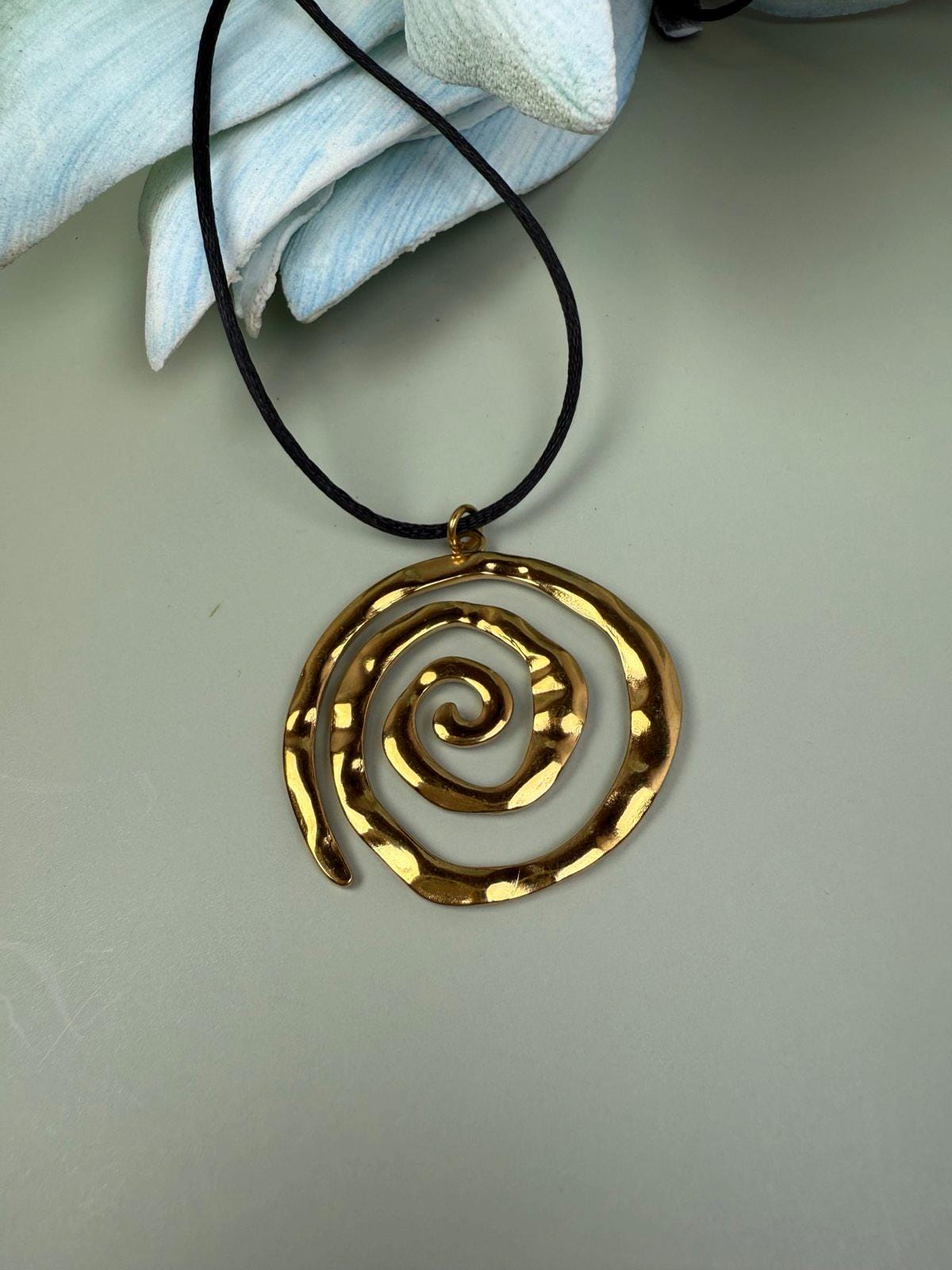 Swirl Y2K necklace, Spiral necklace, Protection necklace, Gift for daughter, Black cord choker, Round necklace, Girlfriend necklace, Adjustable Necklace, Adjustable length, Sister Gift