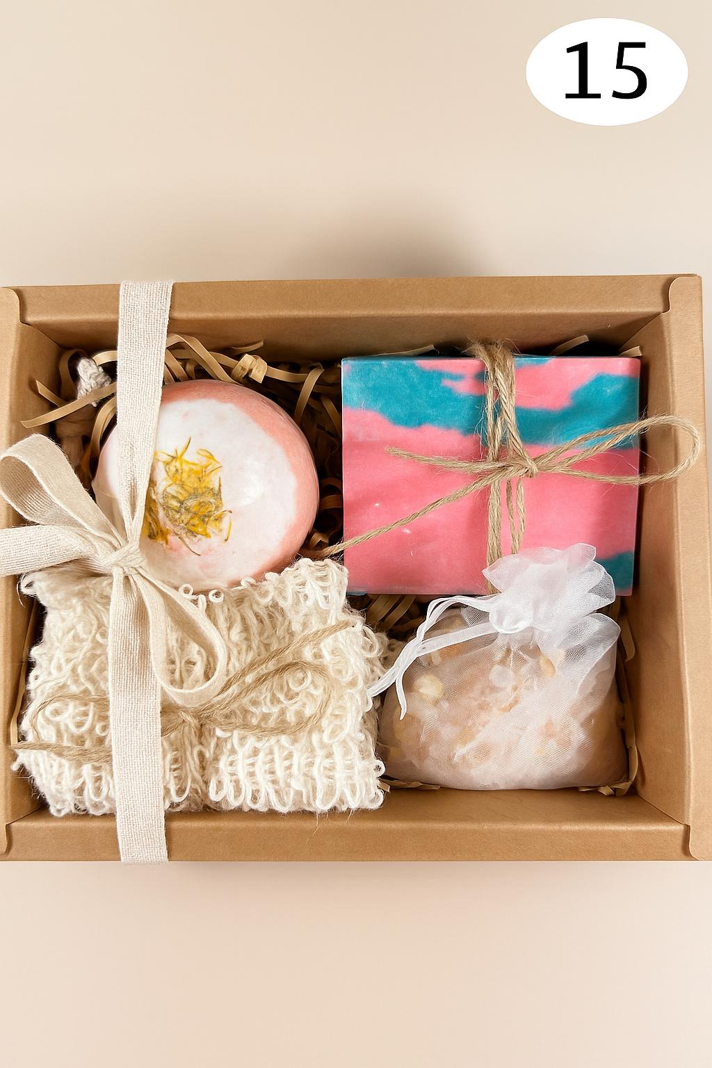 Birthday Gift Box, Sister Birthday Gift, Birthday Gift Basket, Happy Birthday Box, Womens Birthday Gift, Best Friend Birthday Gift Set
