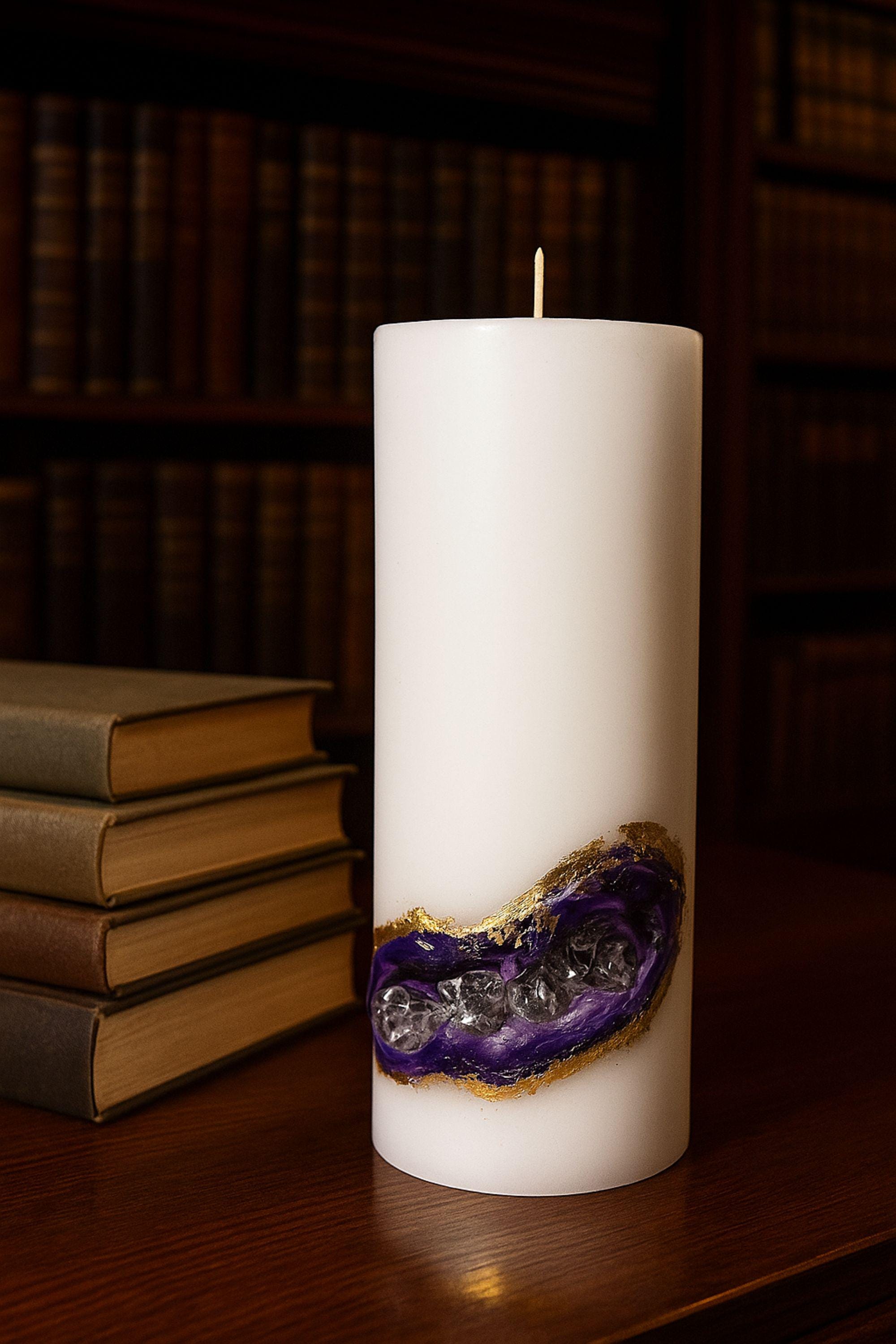 Amethyst Geode Candle – Crystal Decor, Luxury Home Decor with 24k Gold, Gift for Her