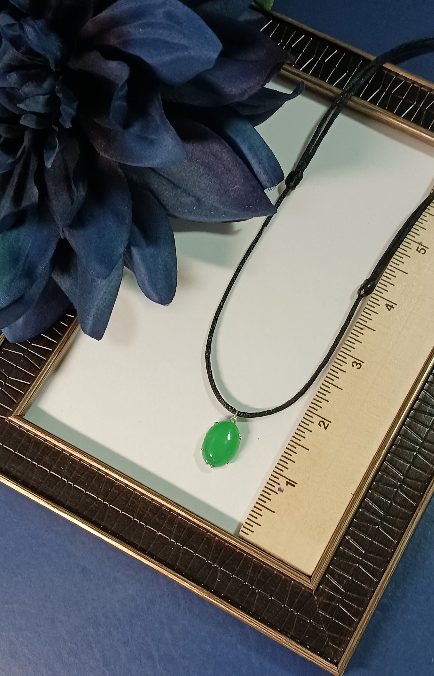 Peridot necklace, Y2K necklace, peridot jewelry, 40th Birthday, Protection necklace, Godmother gift, 50th anniversary, mother of groom gift, mother of the bride, gemstone necklace, 30th birthday gift, 40th birthday gift, Mom necklace