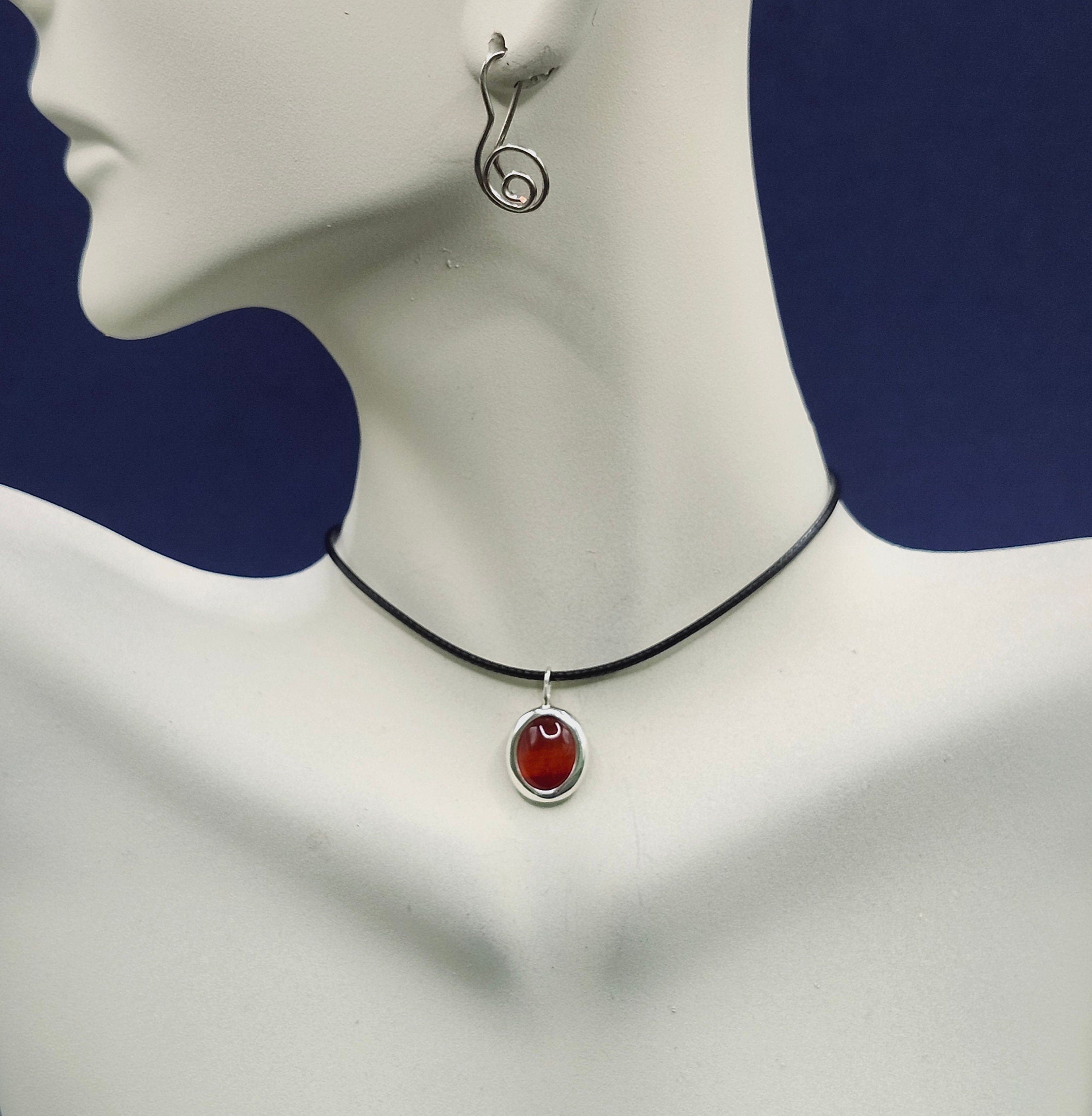 Oval Carnelian necklace, Y2K necklace, Protection necklace, Carnelian pendant necklace, Black string necklace, Oval pendant, Black cord