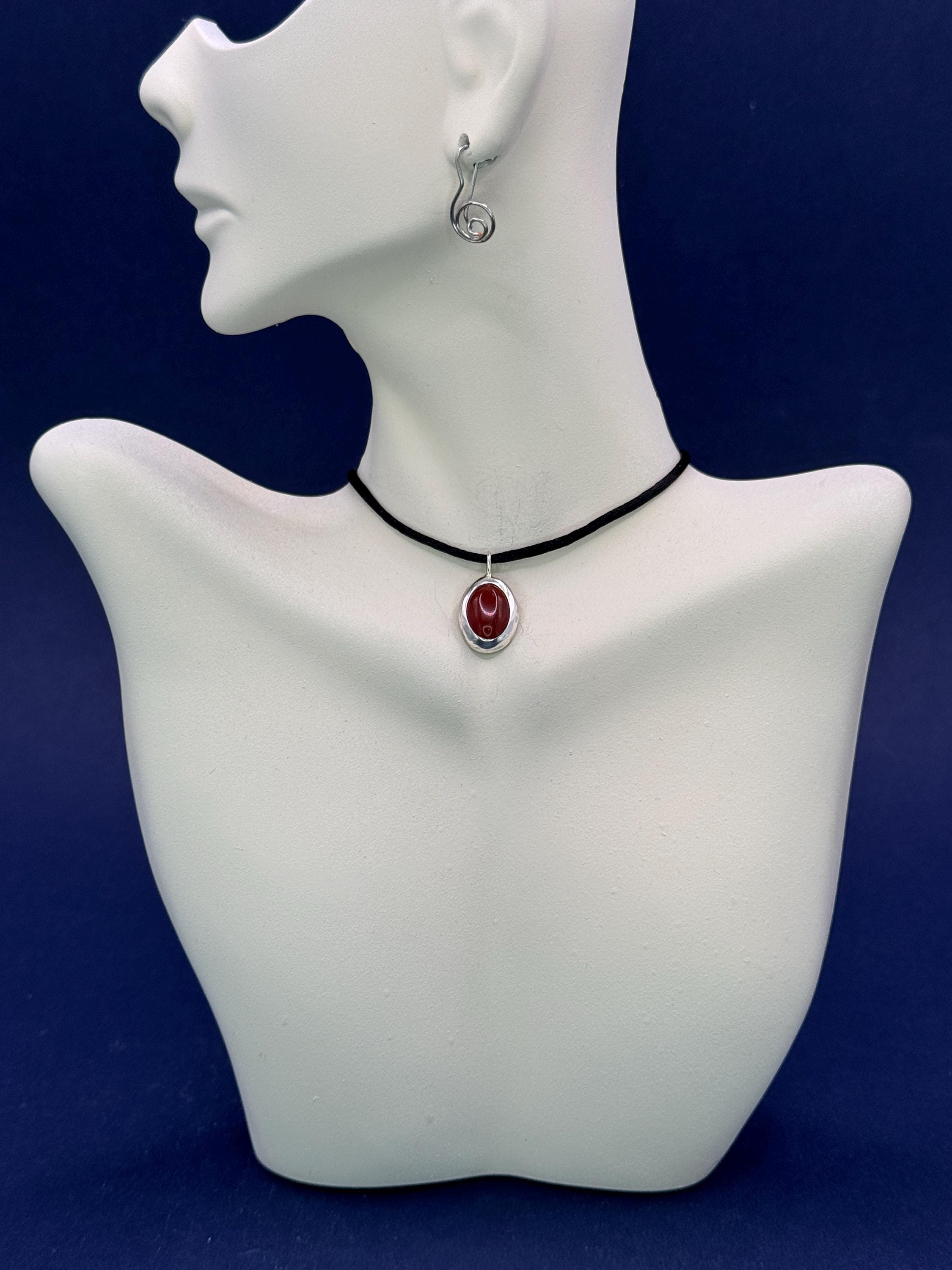 Carnelian necklace, Handmade necklace, Minimalist necklace, Y2k necklace, 30th birthday gift, Simple necklace, Unique necklace, Pendant necklace