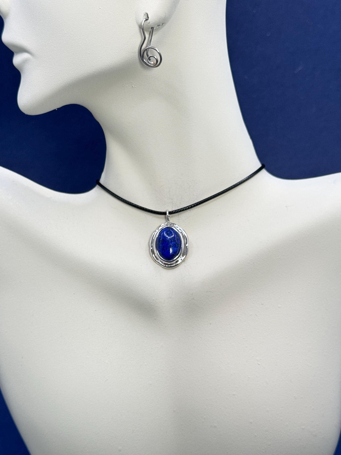Lapis Lazuli Pendant, Lapis Zoisite Crystal, Y2K necklace, Protection necklace, Trending now,  daughter in law gift, 40th birthday gift, Mama necklace, 30th birthday gift, 40th birthday, mother of the bride, mother of groom gift,friendship necklace,  best friend necklace
