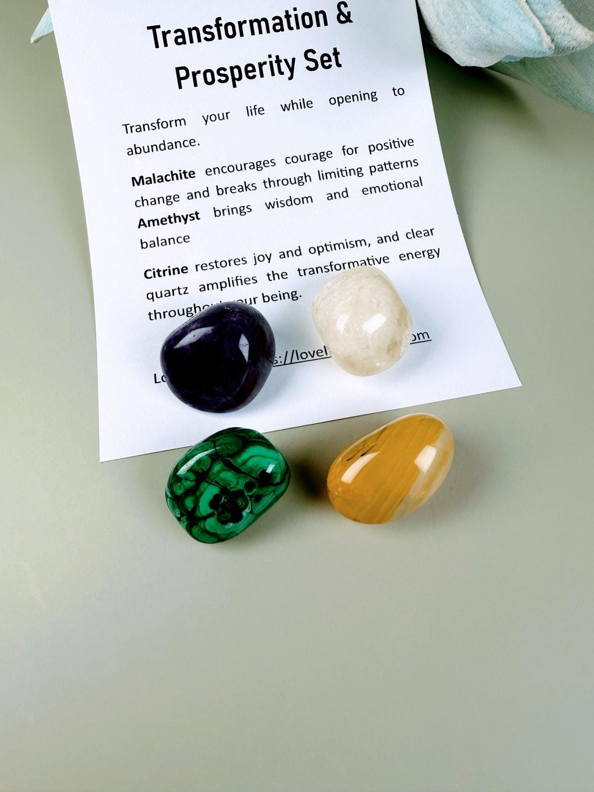 Prosperity crystals: Manifest Money Meditation Aid with Tiger Eye, Carnelian, Amazonite & Amethyst crystal gift set