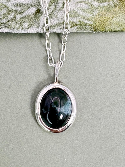 Moss Agate Pendant Necklace Birthday Gift Sterling Silver Oval Gemstone Pendant Crystal Pendant Jewelry Unique Minimalist Best Friend Gift