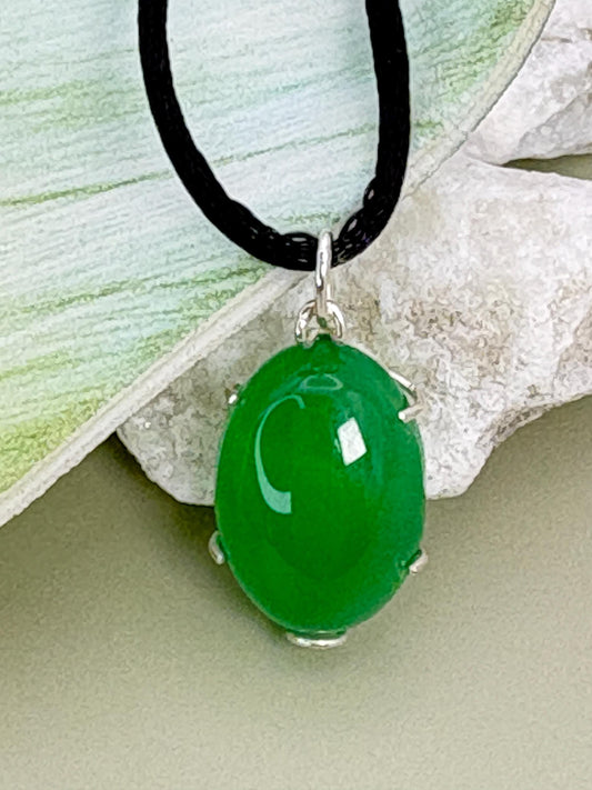 Peridot necklace, Y2K necklace, peridot jewelry, 40th Birthday, Protection necklace, Godmother gift, 50th anniversary, mother of groom gift, mother of the bride, gemstone necklace, 30th birthday gift, 40th birthday gift, Mom necklace