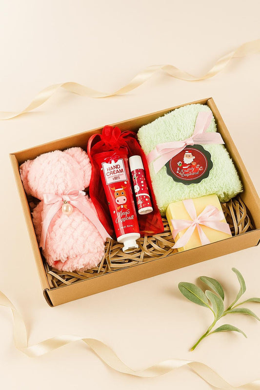 Christmas Gift Baskets, Christmas Gift Baskets for Women, Cozy Holiday Care Package, Self Care Gifts for Women, Christmas Gift for Her, Xmas Gift Box, Holiday Self Care, Hygge Gift Box