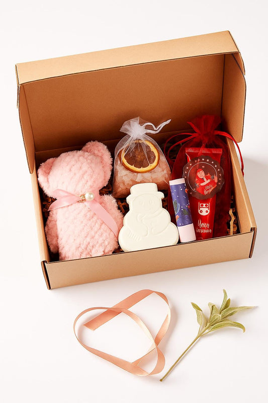 Christmas Gift Baskets, Christmas Gift Baskets for Women, Cozy Holiday Care Package, Self Care Gifts for Women, Christmas Gift for Her, Xmas Gift Box, Holiday Self Care, Hygge Gift Box, Winter Gift Basket, Christmas Gift Box, Cozy Holiday Care Package, Appreciation Gift, Holiday Gift Box, Long Distance Gift, Xmas Gift