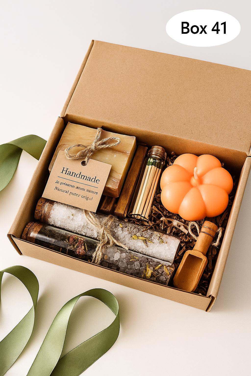 Thanksgiving Gifts, Thanksgiving Favors, Fall Gift Basket, Spa Gift Set, Birthday Gift Box, Autumn Self Care Package, Cozy Fall Gift, Seasonal Gift