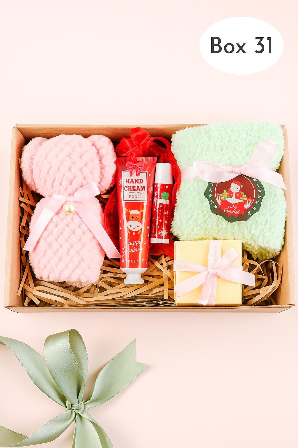 Christmas Gift Baskets, Christmas Gift Baskets for Women, Cozy Holiday Care Package, Self Care Gifts for Women, Christmas Gift for Her, Xmas Gift Box, Holiday Self Care, Hygge Gift Box, Winter Gift Basket, Christmas Gift Box, Cozy Holiday Care Package, Appreciation Gift, Holiday Gift Box, Long Distance Gift, Xmas Gift