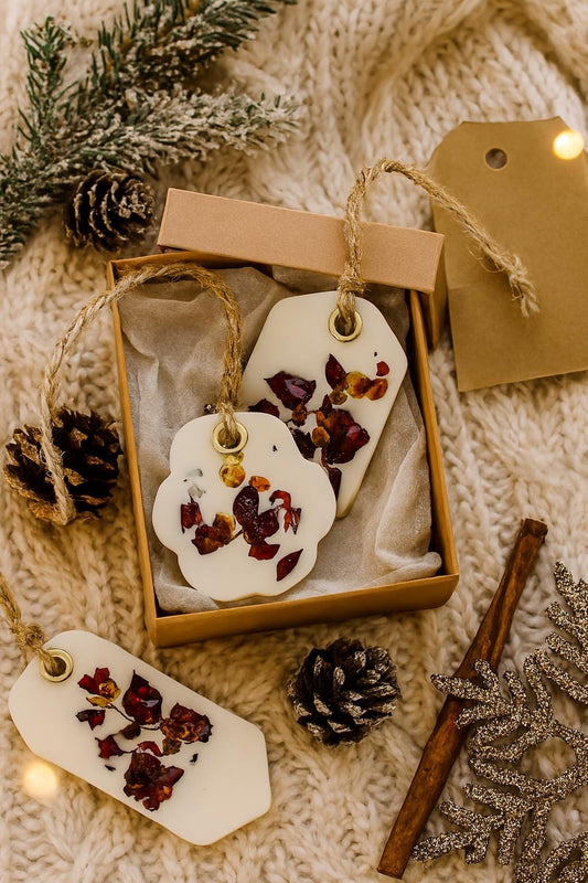 Natural sachets, Scented sachets, Birthday Gift, Christmas Gift, Mothers Day, Dried Flowers, Home Decor, Wax Tablet, Party Favors, Home fragrance, Christmas wax sachets, Holiday wax ornaments, Handmade Christmas gifts, Natural wax sachets, Winter fragrance sachets, Wax sachet with ribbon, Handmade wax Christmas decor