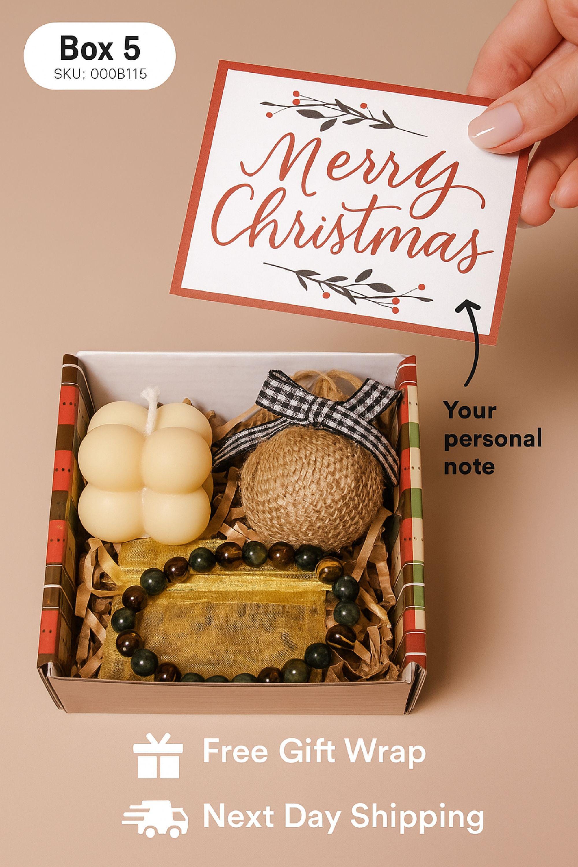 Mini Christmas Gift Box – Handmade Candle, Crochet Flower – Holiday Gift for Her, Small Christmas Decor Box, Cute Stocking Stuffer