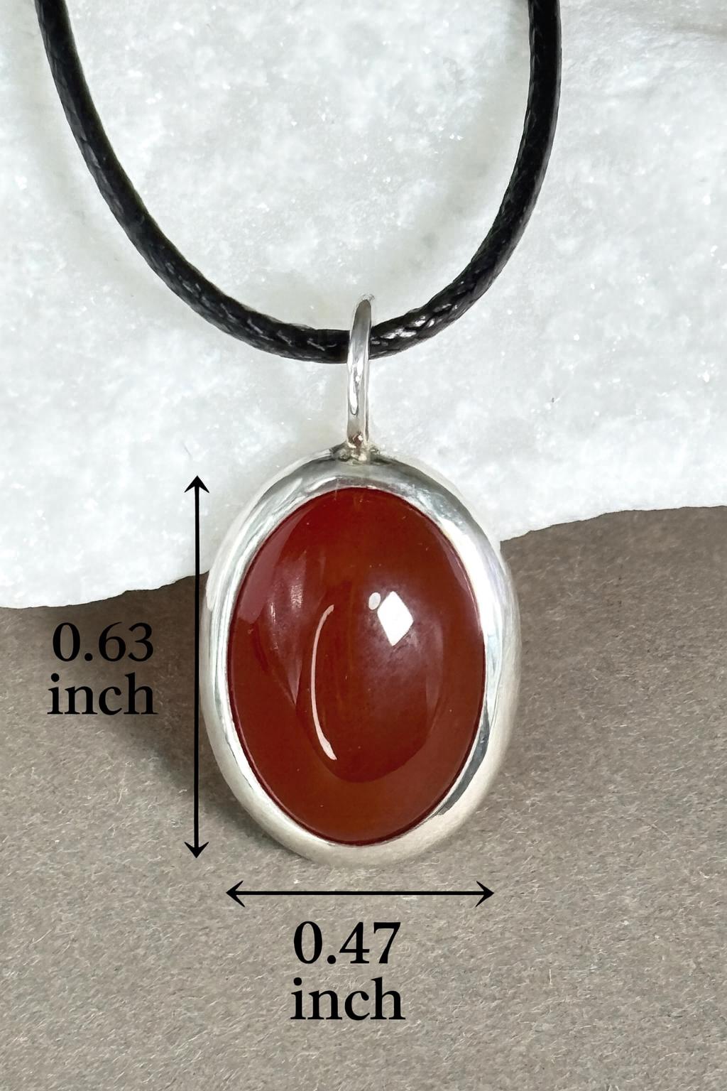 Carnelian pendant necklace in sterling silver with adjustable black cord, oval red gemstone jewelry for mom birthday gift, minimalist everyday necklace, protection crystal pendant for her, mother daughter gift