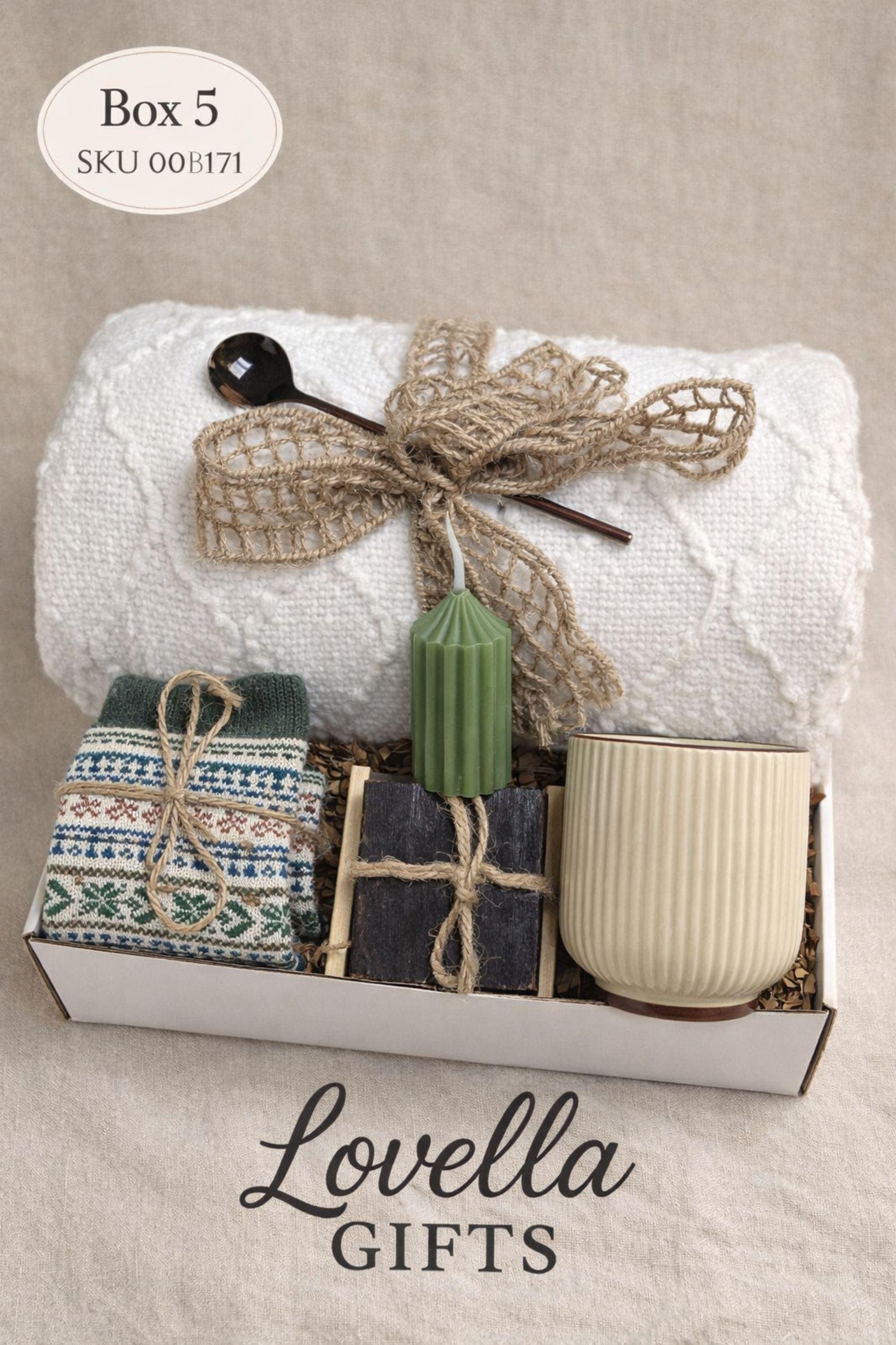 gift for mom from daughter cozy care package gift box with blanket candle soap mug teddy bear handmade crochet flower relaxation spa gift set mothers day gift for mom thoughtful present self care box for women comfort gift basket soft neutral aesthetic ready to gift appreciation gift for mother pamper gift box cozy gift set for her
