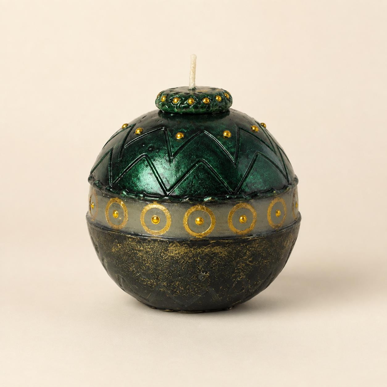 Luxury Green Decorative Candle emerald gold candle for unique home decor, elegant hostess gift, artistic candle styling, and housewarming gift. Product image 1.