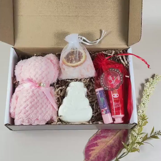 Christmas Hygge Gift Box: Cozy Holiday Self-Care Package