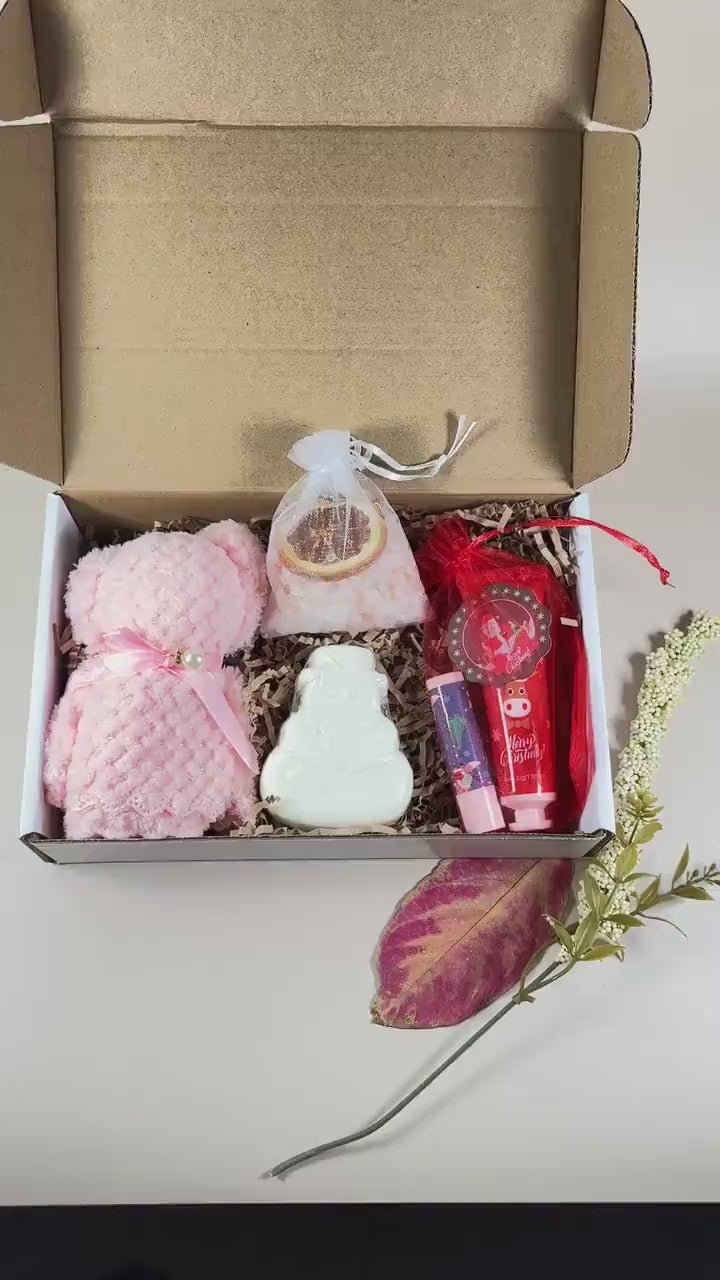Christmas Hygge Gift Box: Cozy Holiday Self-Care Package