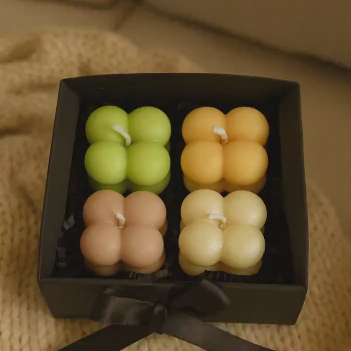 Christmas Bubble Candle Gift Box – Cozy Holiday Spa Set, Small Relaxation Present for Her