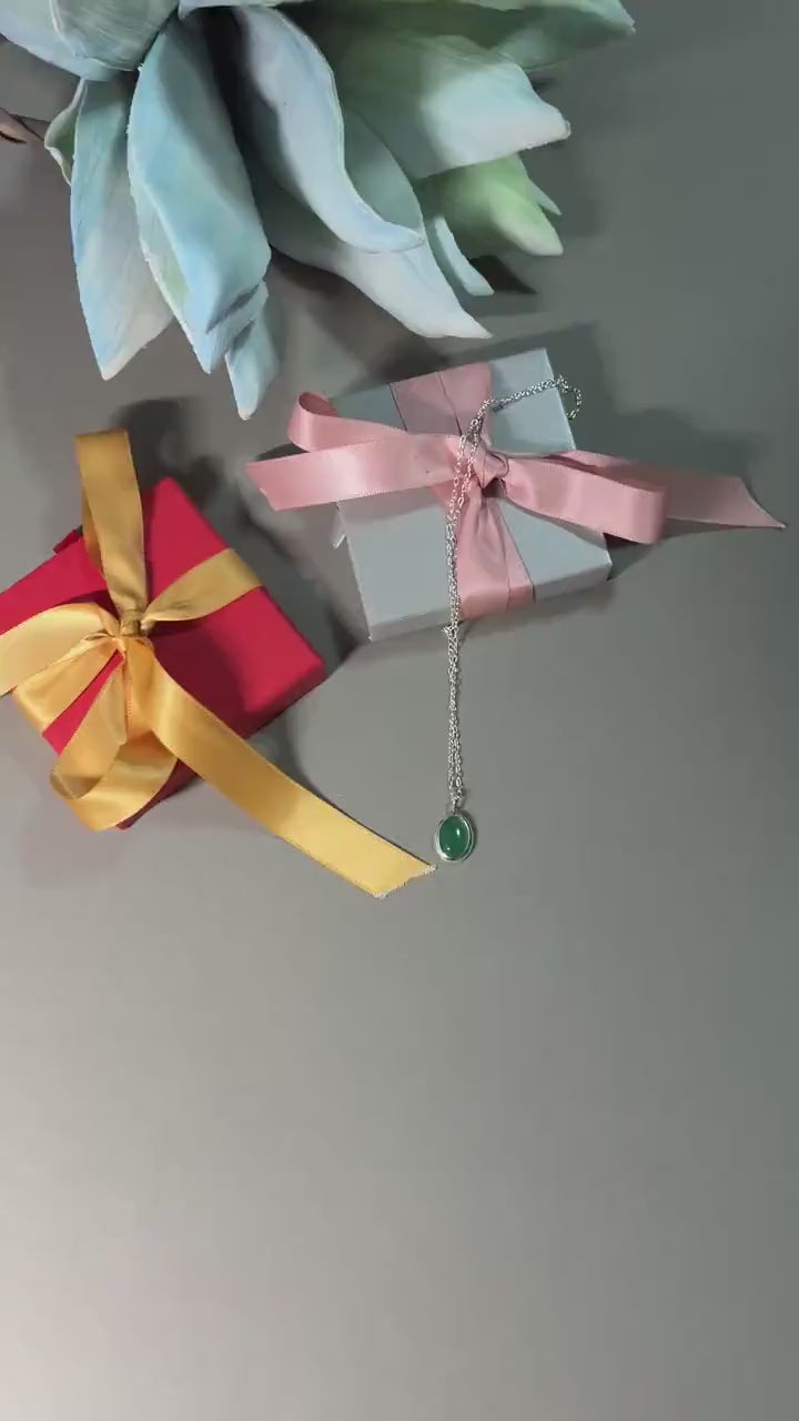 Sterling Silver Green Agate Pendant Necklace: Minimalist Gemstone Jewelry