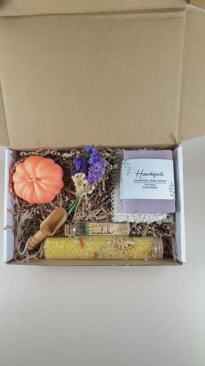 Hygge Pumpkin Fall Gift Box, Boo Basket, Spooky Season Gift, Cozy Fall Gift Set, Harvest Gift, Pumpkin Spice, Halloween Gifts