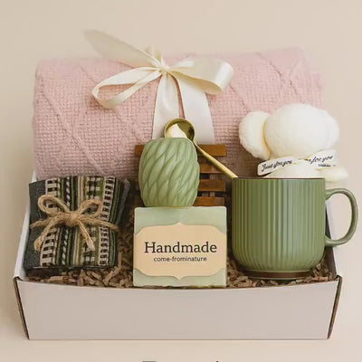 Cozy Blanket Gift Set – Handmade Spa Box with Socks, Candle & Soap – Relaxing Comfort Package