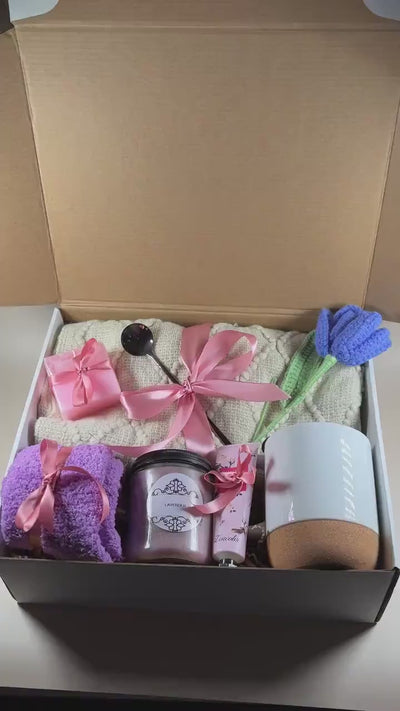Personalized Birth Flower Gift Box: Cozy Self-Care Package with Blanket & Candle