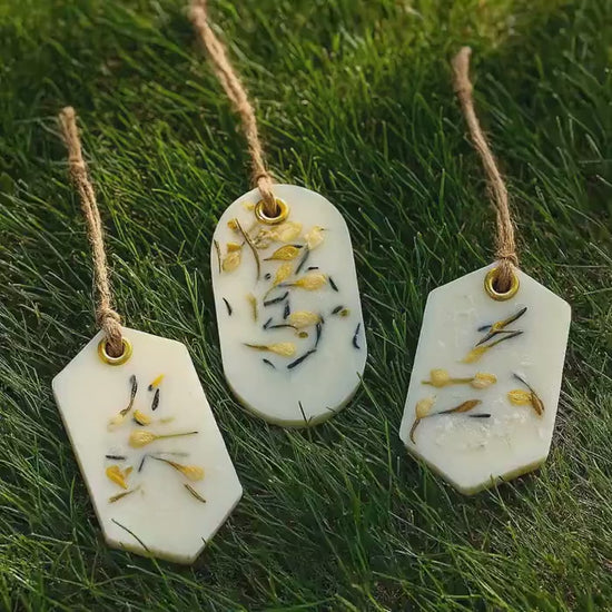 Bulk Soy Wax Sachet - Handmade with Dried Flowers and Essential Oils